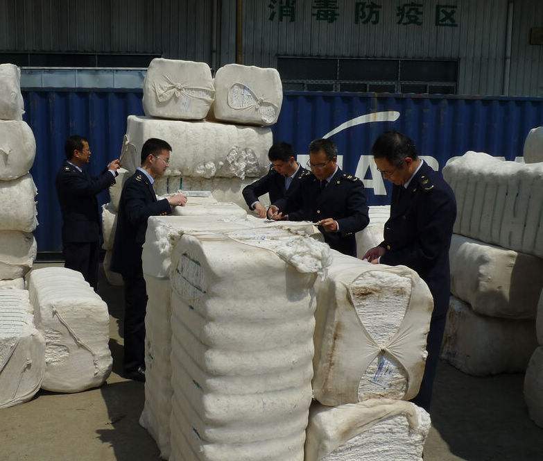 企業(yè)工服價(jià)格貓膩