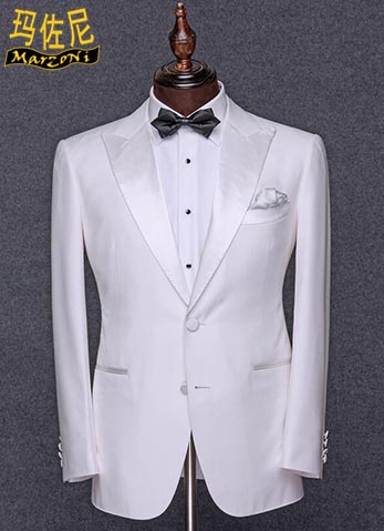 男士時(shí)尚結(jié)婚西服定制